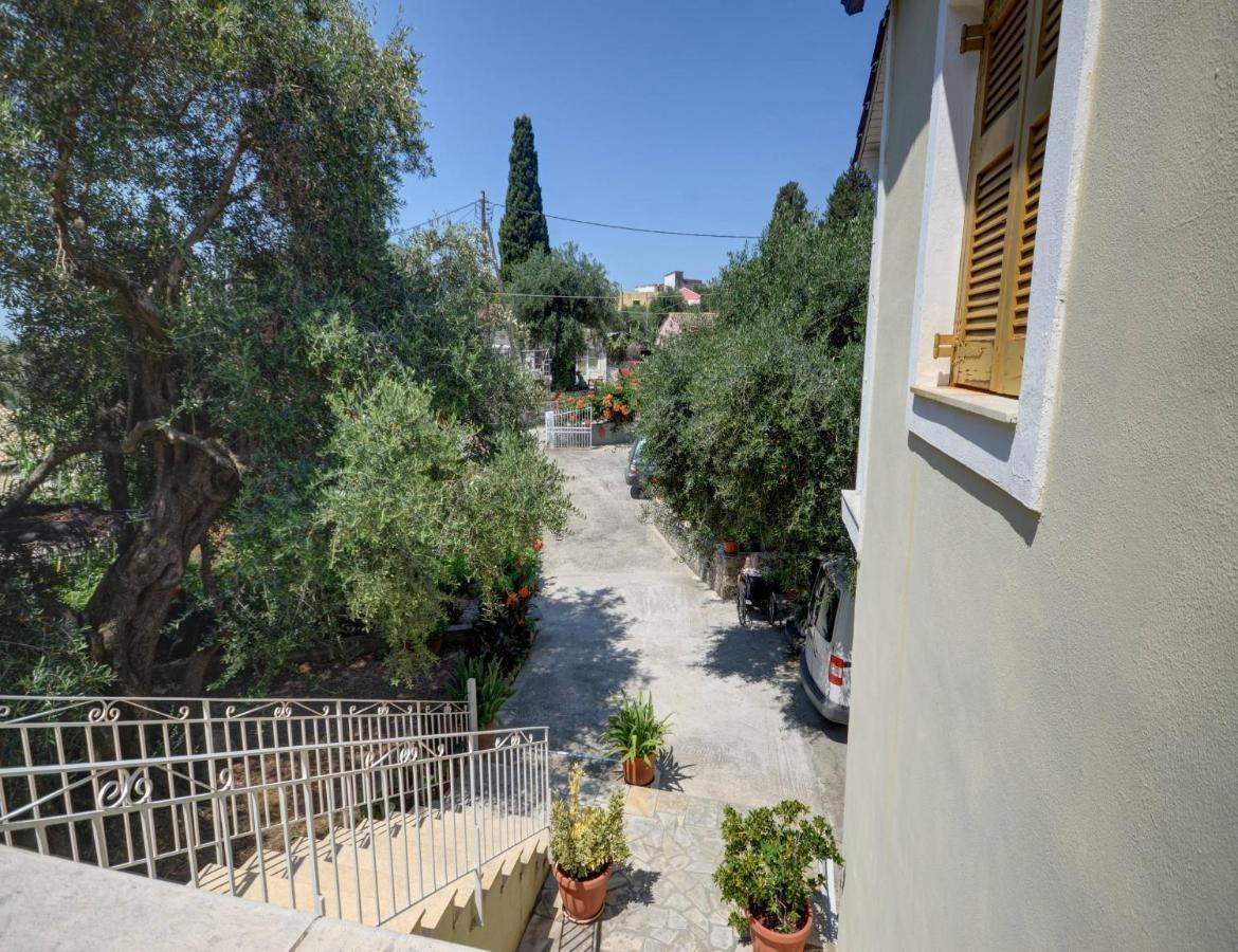 Mikeys Apartments Paleokastritsa Exterior foto